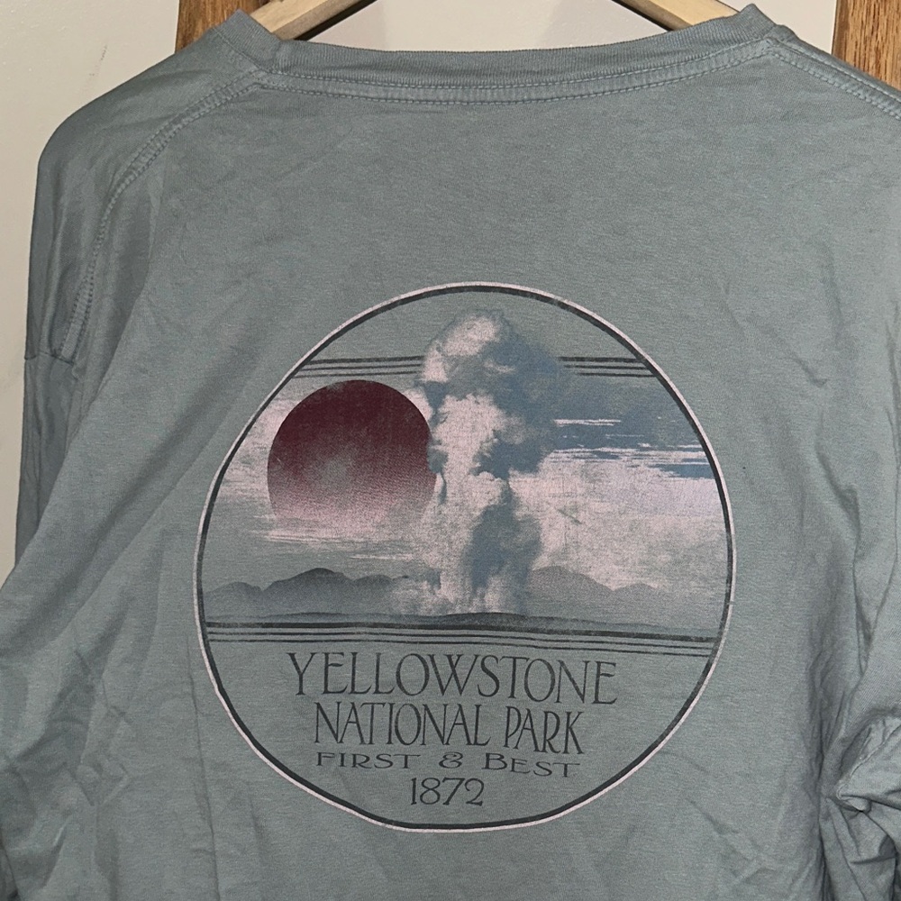 Yellowstone National Park Old Faithful Light Blue Long-sleeve